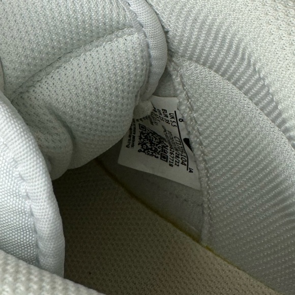 Nike Court Royal Sneakers - Picture 3 of 5